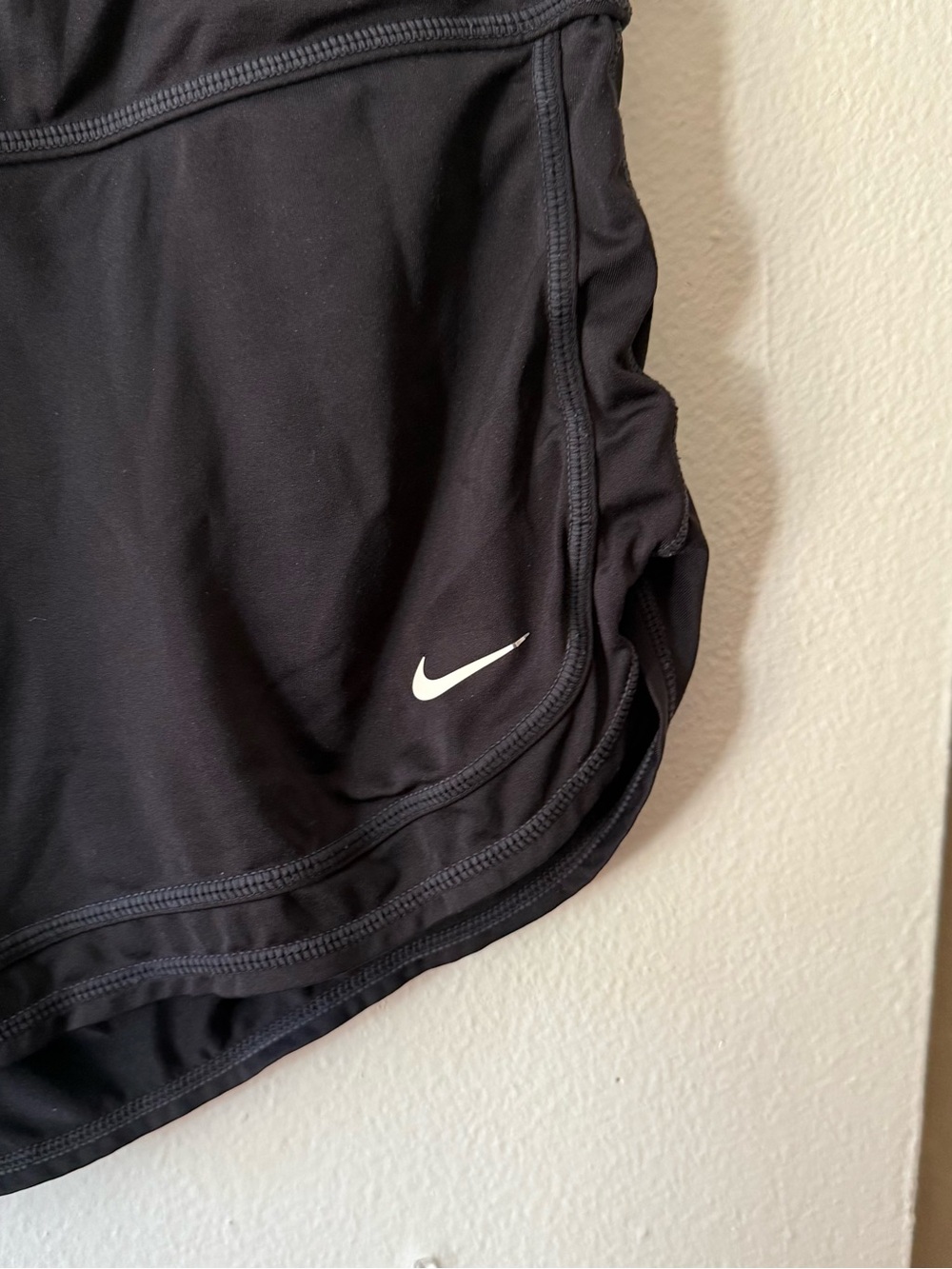Nike Black Women’s Dri-FIT Athletic Shorts - Picture 5 of 6